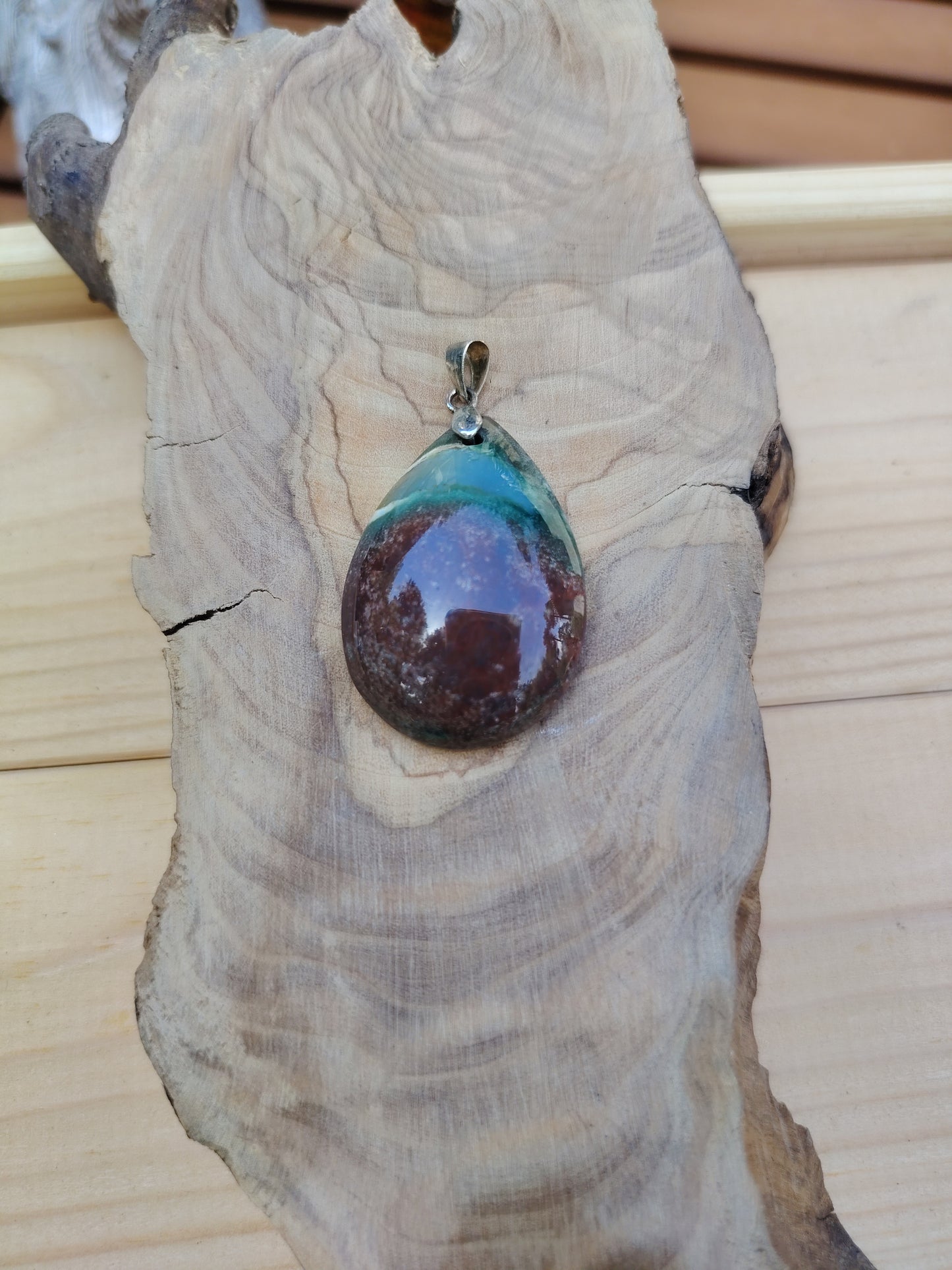 Pendentif: Jaspe Polychrome"