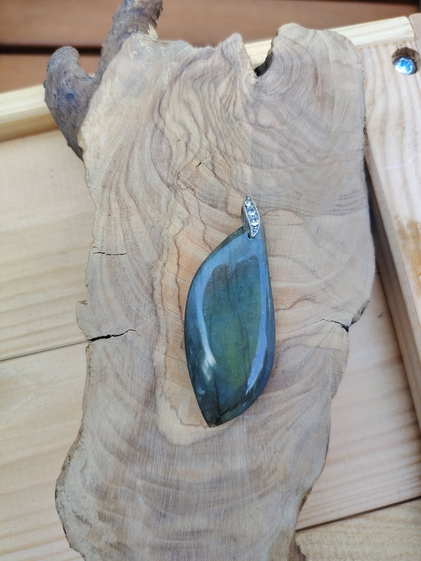 Pendentif "Intuition"