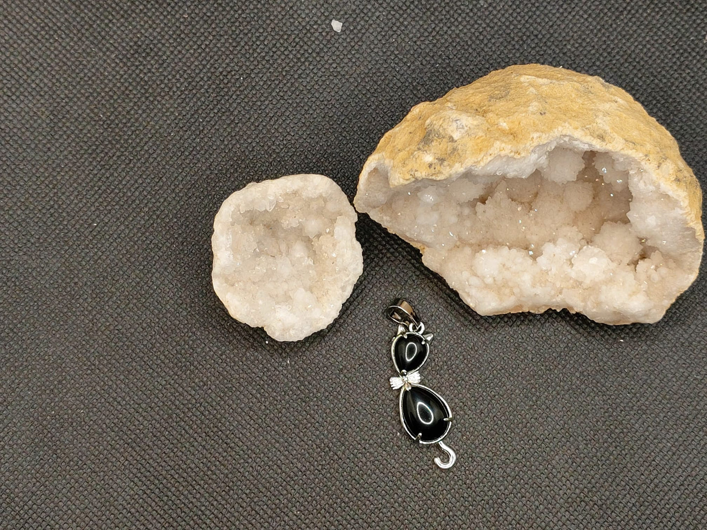 Pendentif "Chat Obsidienne"