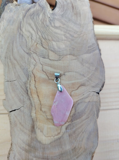 Pendentifs "Amour et Compassion"