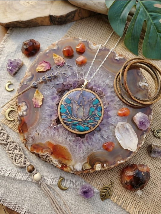 Pendentif "Fleur de Lotus"